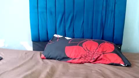 BustyNolimit82 online show from 12.20.25