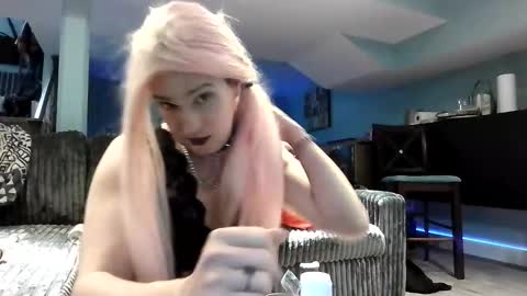 Snapshot of butchsissy416 chatting on 02.25.26 MisteressJ online show from 02.25.26