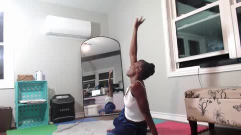 Snapshot of butt3rcup chatting on 09.18.25 Goddess online show from 09.18.25