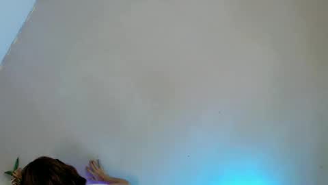 J E N online show from 09.24.25