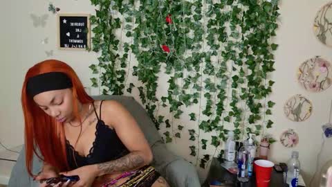 butterfly booty online show from 11.29.25