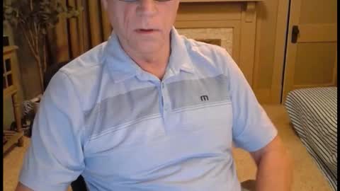 Snapshot of buttnakedfun954737 chatting on 12.14.25 Miles online show from 12.14.25