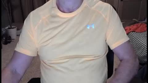 Snapshot of buttnakedfun954737 chatting on 12.19.25 Miles online show from 12.19.25