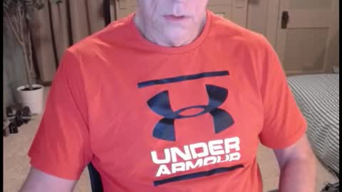Snapshot of buttnakedfun954737 chatting on 01.17.26 Miles online show from 01.17.26