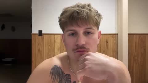 Snapshot of buzz5127 chatting on 03.13.26 buzz5127 online show from 03.13.26