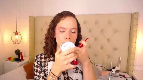 bycandy_ online show from 11.23.25