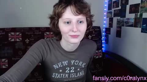 Snapshot of c0ralynx chatting on 02.16.25 C0ralynx online show from 02.16.25