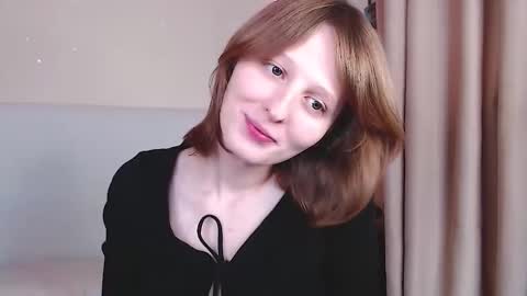 Snapshot of c0ralynx chatting on 10.03.25 C0ralynx online show from 10.03.25