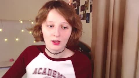 Snapshot of c0ralynx chatting on 10.20.25 C0ralynx online show from 10.20.25