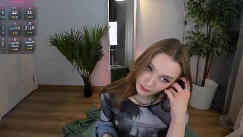 Polly online show from 11.06.25