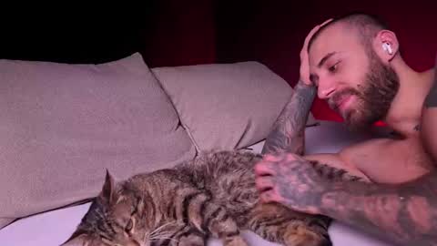 CQ online show from 02.14.25