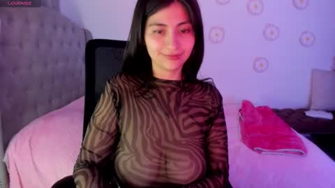 Snapshot of caami02 chatting on 03.25.26 caami02 online show from 03.25.26