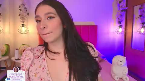 Snapshot of caandace chatting on 02.11.26 Candace online show from 02.11.26