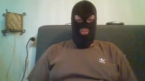 Snapshot of cagegag31 chatting on 03.28.26 cagegag31 online show from 03.28.26