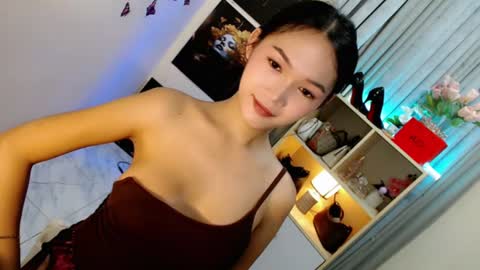 Snapshot of caitlin_x chatting on 07.24.26 caitlin online show from 07.24.26