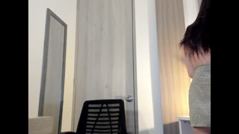 caitlingomez0 online show from 06.11.26