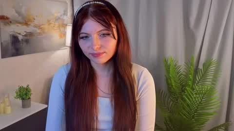 Snapshot of caitlynclancey chatting on 12.16.25 Kate online show from 12.16.25