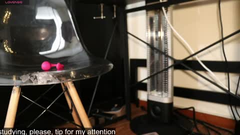 Snapshot of calabadi chatting on 04.05.26 Kitty online show from 04.05.26