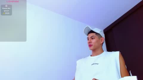 Snapshot of calavalerio chatting on 02.22.25 Valerio online show from 02.22.25