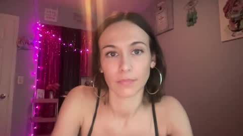 Snapshot of calibarbie24 chatting on 10.30.25 calibarbie24 online show from 10.30.25