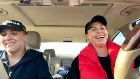 Snapshot of calicambri chatting on 02.01.25 The Cali Cambri online show from 02.01.25