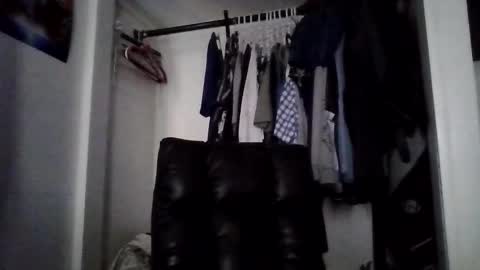 calilovin420 online show from 04.22.26