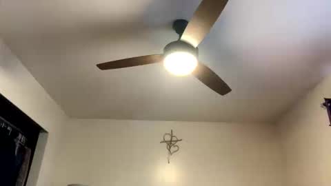 calishop1 online show from 11.23.25