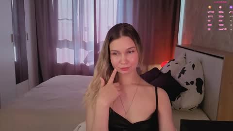 Snapshot of call__me_mommy_ chatting on 06.05.26 Nancy Please thumbs up me online show from 06.05.26