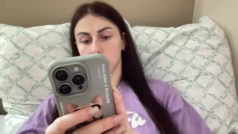 Anna online show from 02.18.25