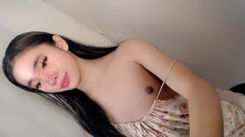 call_me_nina online show from 07.10.26