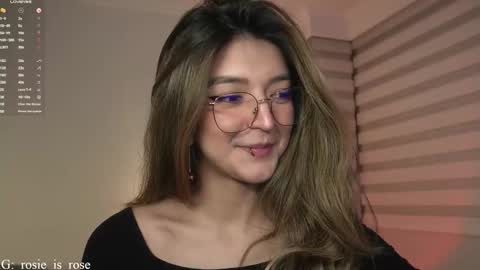 Snapshot of call_me_rosie chatting on 02.05.26 online show from 02.05.26