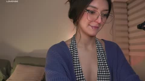   online show from 05.09.26