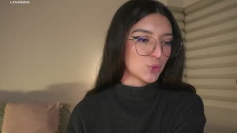   online show from 06.10.26