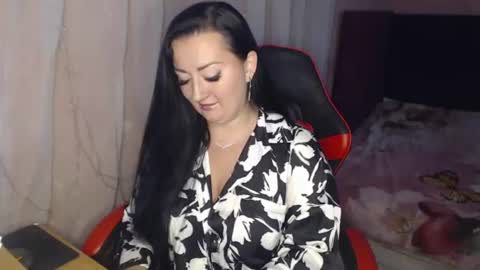 Shaya online show from 06.12.26