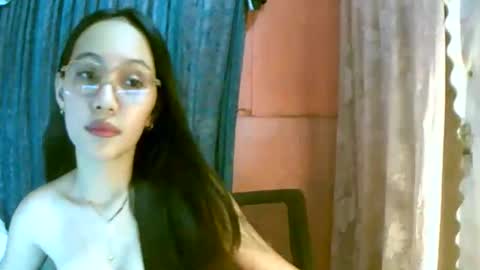 Freya online show from 10.23.25