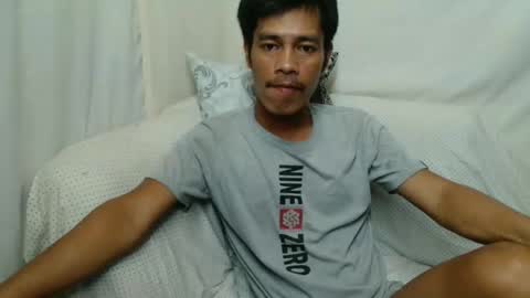 Snapshot of callme_pogs chatting on 12.16.25 callme_pogs online show from 12.16.25