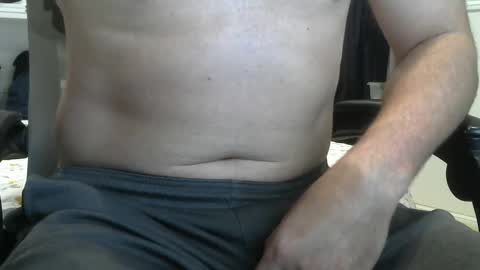 Snapshot of callmeroger33 chatting on 09.30.25 callmeroger33 online show from 09.30.25