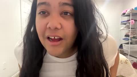 Snapshot of cals9x chatting on 02.21.25 camzxoxox online show from 02.21.25