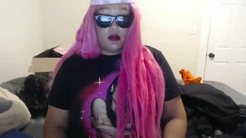 Snapshot of cals9x chatting on 09.20.25 camzxoxox online show from 09.20.25