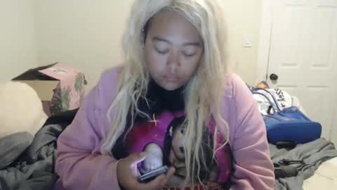 Snapshot of cals9x chatting on 09.22.25 camzxoxox online show from 09.22.25