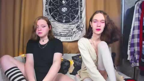 Snapshot of calvin_kevin_grem chatting on 02.20.25 Calvin Kevin Grem online show from 02.20.25