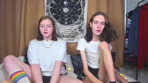 Snapshot of calvin_kevin_grem chatting on 03.12.25 Calvin Kevin Grem online show from 03.12.25