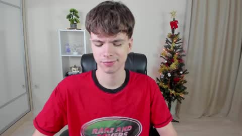 Hey I am Calvin  online show from 12.20.24