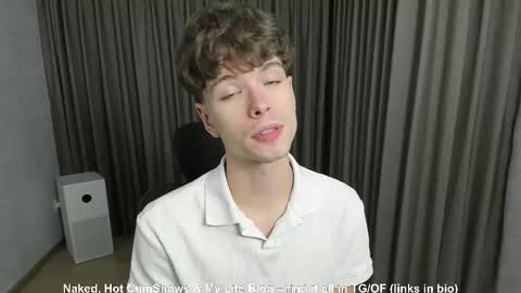 Hey I am Calvin  online show from 10.28.25