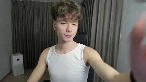 Hey I am Calvin  online show from 11.27.25