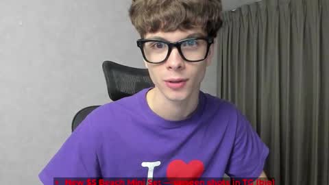 Snapshot of calvin_loves_you chatting on 02.25.26 Hey I am Calvin online show from 02.25.26