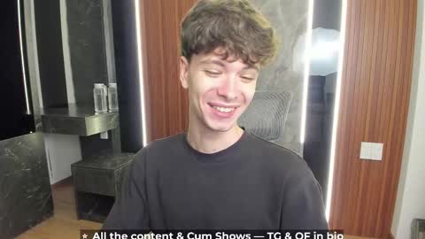 Snapshot of calvin_loves_you chatting on 03.30.26 Hey I am Calvin online show from 03.30.26