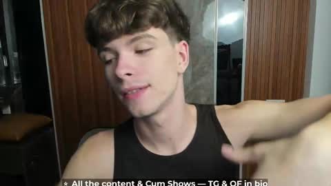 Snapshot of calvin_loves_you chatting on 04.03.26 Hey I am Calvin online show from 04.03.26