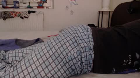 Calvinjohnlad online show from 11.14.25