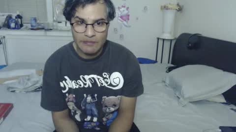 Calvinjohnlad online show from 12.16.25